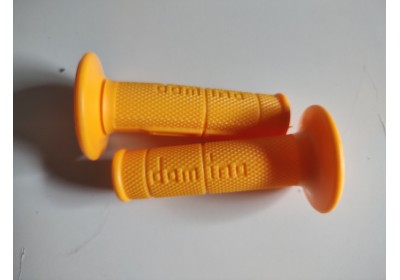 Ръкохватки Domino